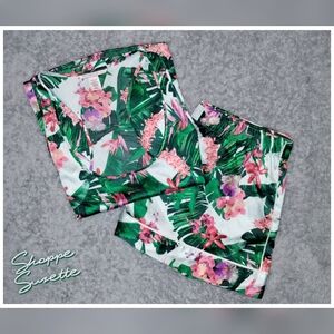 Victoria’s Secret Satin Tropical Floral Pajama Set M/L Racerback Tank & Shorts